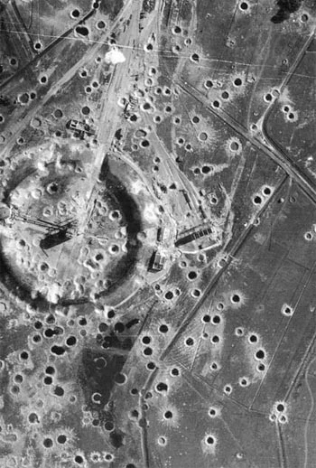 Hình ảnh Thế chiến II nhìn từ trên không ảnh 2 Hình ảnh Thế chiến II nhìn từ trên không ảnh 2