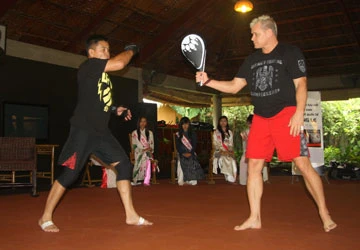 Ngôi sao võ thuật Cung Lê về Việt Nam làm phim ảnh 1