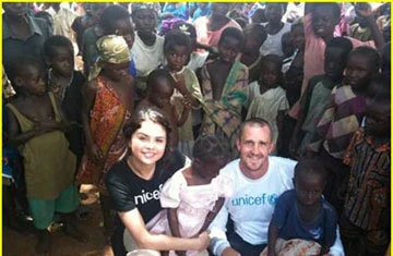 Sao teen Selena Gomez, đại sứ nhỏ tuổi nhất của UNICEF ảnh 1