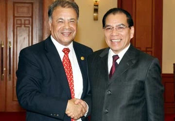 Tổng Bí thư Nông Đức Mạnh tiếp Tổng Bí thư Đảng Lao động Mexico ảnh 1