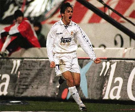 Thời hoàng kim của Raul với Real Madrid ảnh 2
