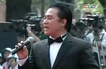 Tường thuật Lễ mittinh kỷ niệm 35 năm giải phóng miền Nam, thống nhất đất nước ảnh 14