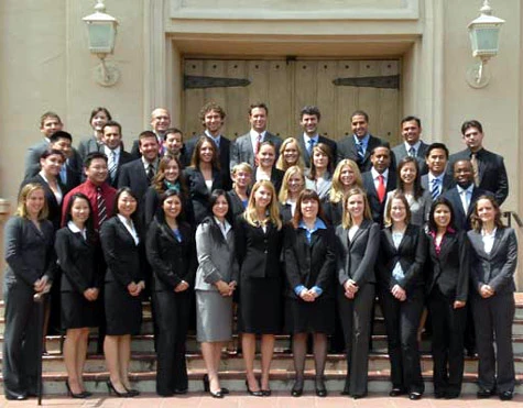 10 tập đoàn trả lương cho nhân viên cao nhất thế giới ảnh 4