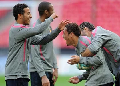 Chùm ảnh Man Utd và Barcelona tập luyện trước giờ G ảnh 15