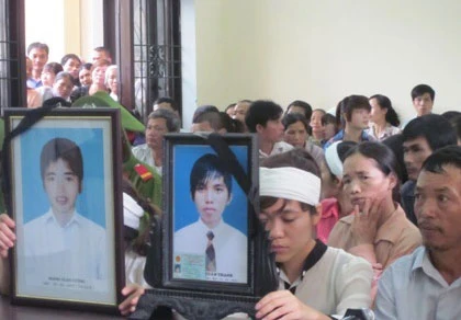 Nhóm trai làng sát hại 2 thanh niên vào tán gái làng ảnh 1