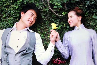 "Lý Công Uẩn" bất ngờ cưới vợ ảnh 36