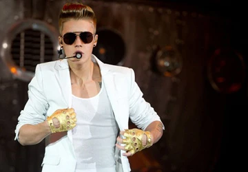 Trường học ở Nauy dời lịch thi vì buổi diễn của Justin Bieber ảnh 1 Trường học ở Nauy dời lịch thi vì buổi diễn của Justin Bieber ảnh 1