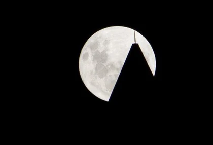 Ngắm "siêu Mặt trăng" tại các nước ảnh 3