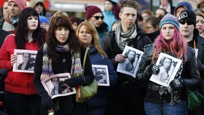 Điều tra nghi án nữ sinh tự tử vì bị 4 nam sinh cưỡng dâm ảnh 1