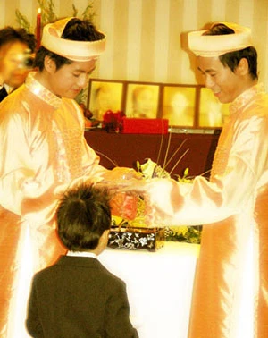 Đám cưới đồng tính: Khó chấp nhận ảnh 2