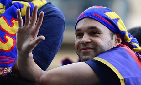 Barcelona ăn mừng chức vô địch La Liga thứ 22 trong lịch sử ảnh 2