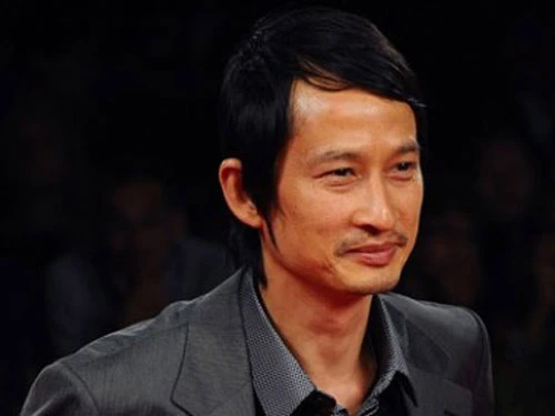 Đạo diễn Trần Anh Hùng giới thiệu 'Rừng Na Uy' tại TPHCM ảnh 1