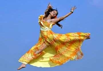 Huy chương vàng "giá" tiền tỷ của Khánh Thi ảnh 1