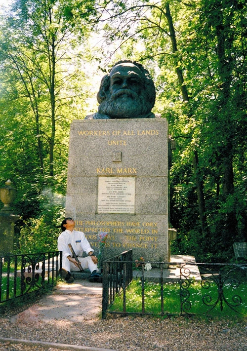 Chuyện nhỏ về một tầm vóc lớn ảnh 2