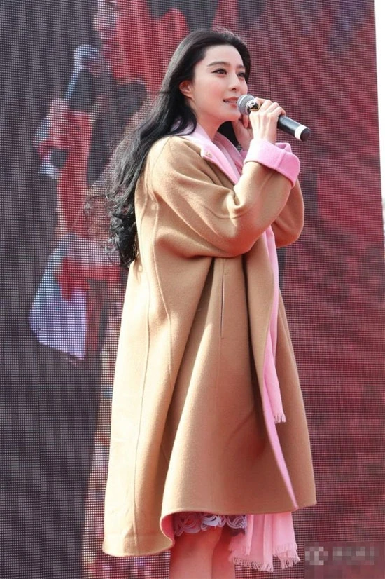 Phạm Băng Băng đẹp dịu dàng trong gió ảnh 3