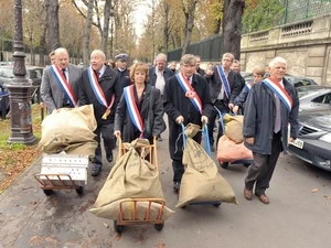 Căng thẳng ở Pháp vẫn chưa có dấu hiệu chấm dứt ảnh 1