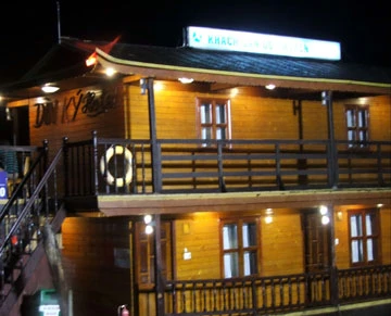 Bỏ lơi quy định quản lý tàu du lịch! ảnh 2