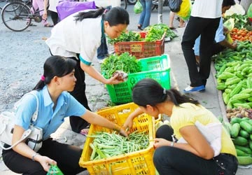 Dinh dưỡng cho công nhân thời khốn khó ảnh 1