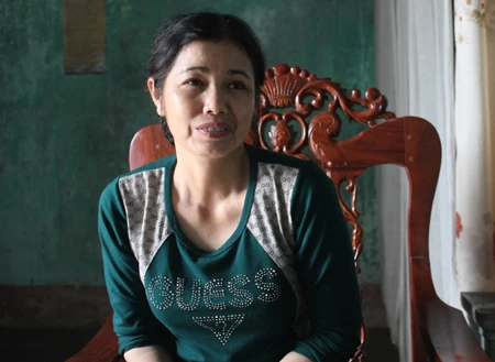 Một mình đóng 3 vai tống tiền hàng xóm, dọa tung clip sex ảnh 2