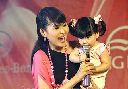 “Gái nhảy” Minh Thư: “Ít người biết chuyện tôi sang Pháp sinh con” ảnh 2