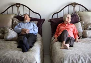 Hài hước chuyện bố mẹ chồng giận nhau ảnh 1