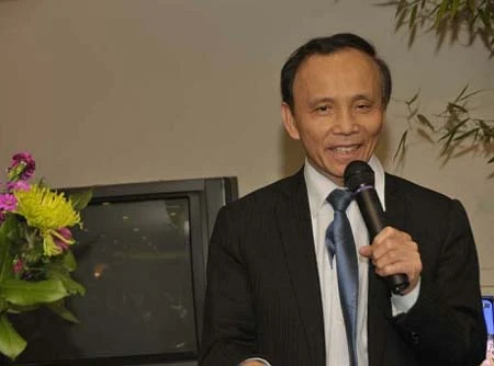 Nhà thơ, dịch giả Lâm Quang Mỹ: Sáng tạo trong không gian bốn chiều ảnh 1