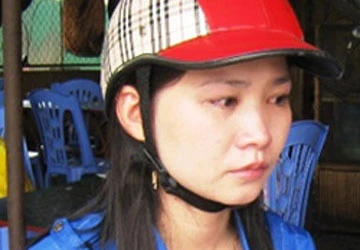 Cha nhẫn tâm đốt con trai 3 tuổi ảnh 1