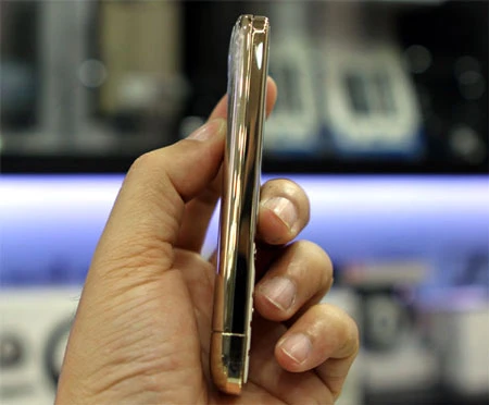 Nokia C3-01 mạ vàng chính hãng giá 7 triệu đồng ảnh 4