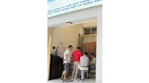 Thoải mái súng săn ảnh 1