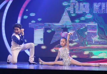 Đăng Quân, Bảo Ngọc: Nhảy múa say mê! ảnh 1