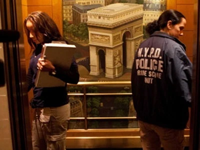 Từ phòng khách sạn 3.000 USD/đêm tới nhà tù ảnh 1