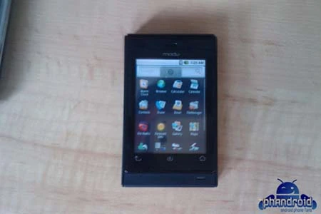 Di động Android bé nhất thế giới ảnh 1