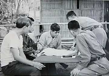 Nghĩa tình của lính hậu cần ảnh 1