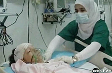 Cậu bé sống sót thần kỳ hồi phục tốt ảnh 1