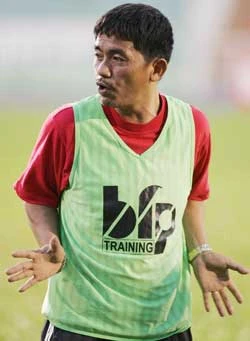 HLV Văn Sỹ Hùng. Ảnh: BÁ CHÂU