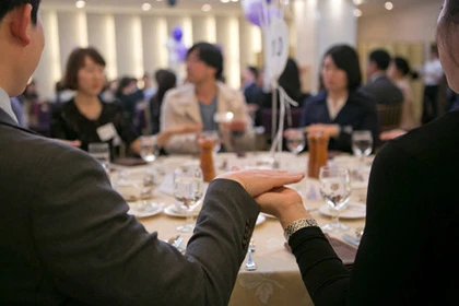 Thanh niên Hàn Quốc vất vả kiếm người yêu ảnh 1