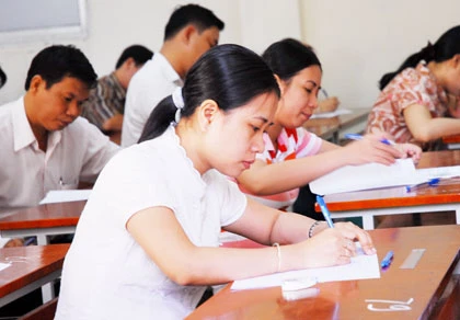 Chạy công chức, chưa phát hiện! ảnh 2