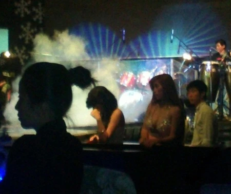 Độc chiêu nhận diện "cave sinh viên" ảnh 1