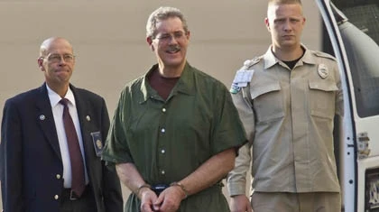 110 năm tù cho nhà đầu tư Mỹ lừa đảo ảnh 1