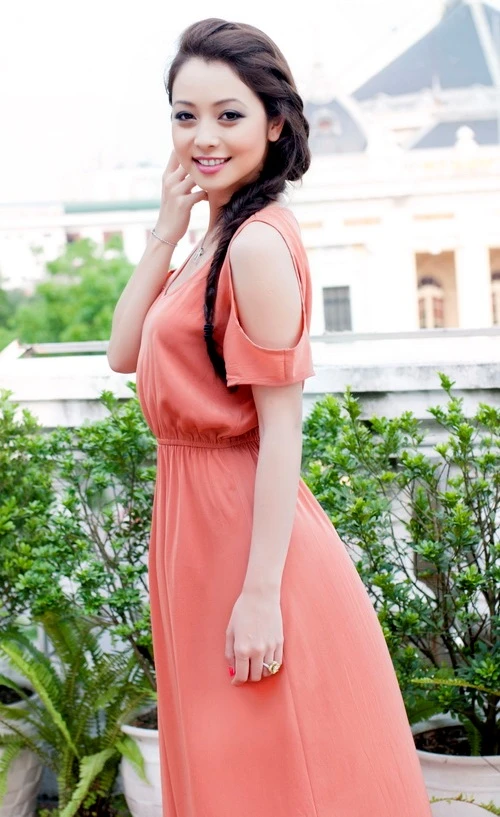 Jennifer Phạm đẹp tựa mỹ nhân trong tranh ảnh 8