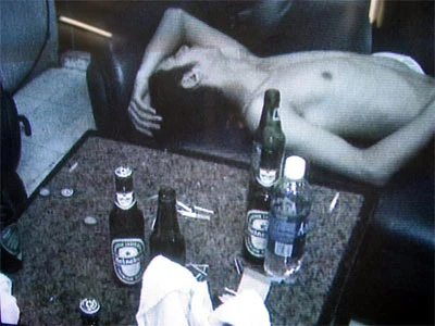 Những tiểu gia trẻ thừa tiền bỗng nhiên... hóa điên ảnh 1 Những tiểu gia trẻ thừa tiền bỗng nhiên... hóa điên ảnh 1