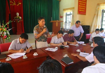 Vụ NLĐ tại xưởng may Vinastar cầu cứu: Vinastar dọa nhờ CA Nga trục xuất! ảnh 1