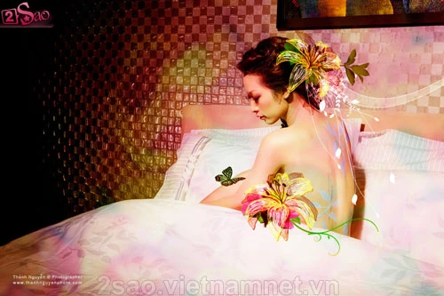 Ngắm Quỳnh Thy nude trên giường ngủ ảnh 1