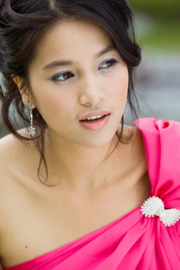 "Siêu sao Việt" đi đòi 10.000 USD và tan giấc mộng Hàn ảnh 2