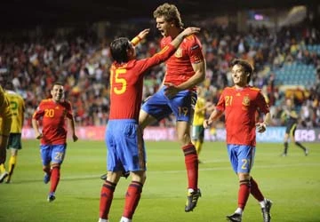 Real Madrid rất gần với Llorente ảnh 1