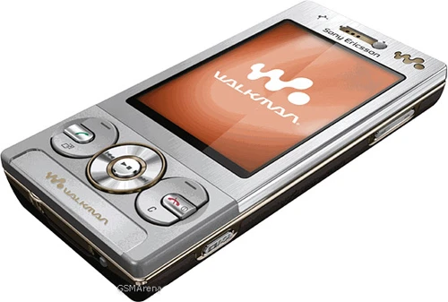 Sony Ericsson W705: Vẻ đẹp "tiềm ẩn" ảnh 3