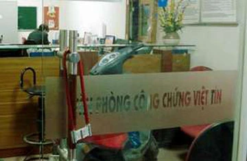 Dỡ niêm phong hồ sơ Văn phòng công chứng Việt Tín phục vụ điều tra ảnh 1