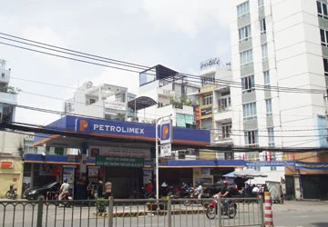 Giật mình với “quả bom xăng” ảnh 1