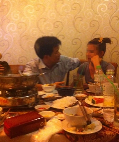 Tôi đi làm... gái nhậu thuê ảnh 1