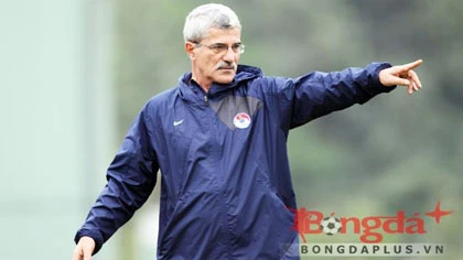 Thầy Tô sẽ cứu Văn Quyến ở đội bóng của bầu Thuỵ? ảnh 1